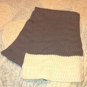 Madison 88 Block Color Scarf